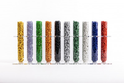 PVC granule od společnosti West-Chemie